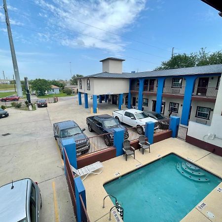 Airport Inn & Suites Корпус-Кристи Экстерьер фото
